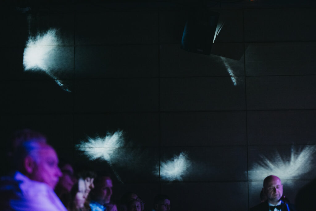 Zdjęcie wizualizacji z koncertu Sinfonietta Cracovia