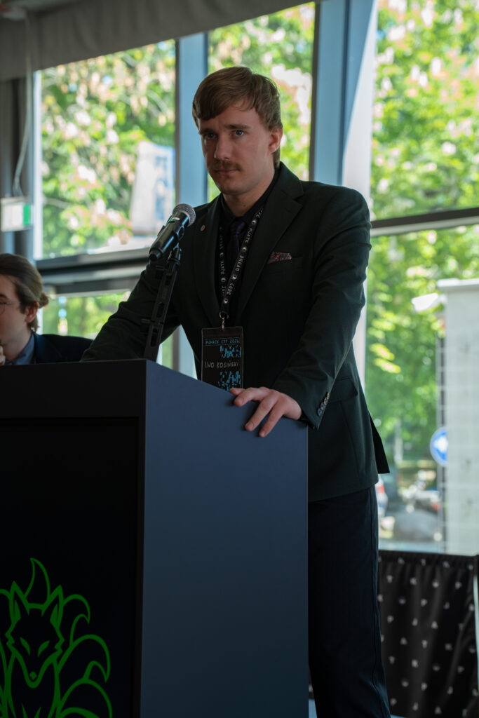 Photo by Mikołaj Wójcicki