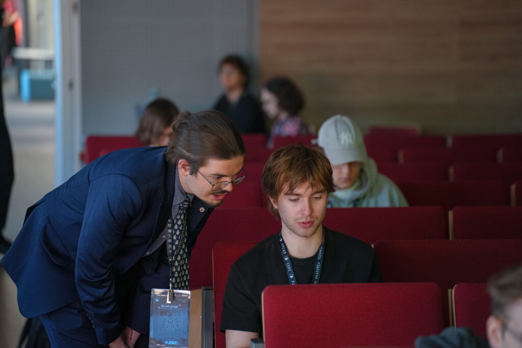 Photo by Mikołaj Wójcicki