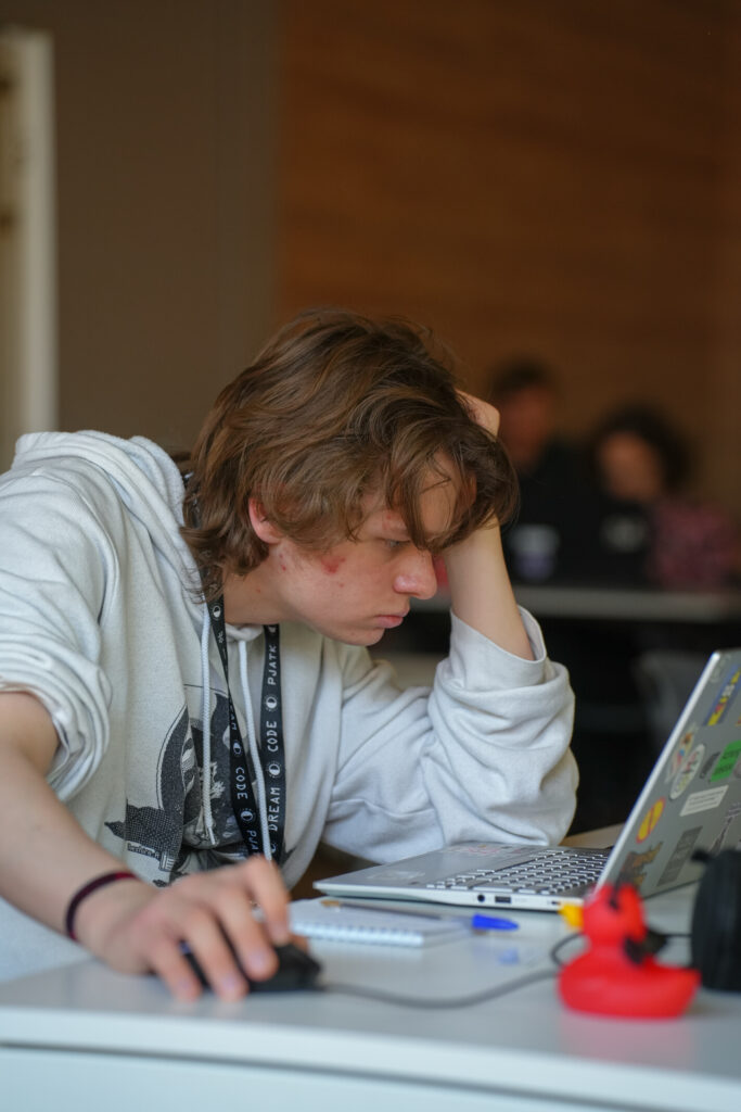 Photo by Mikołaj Wójcicki